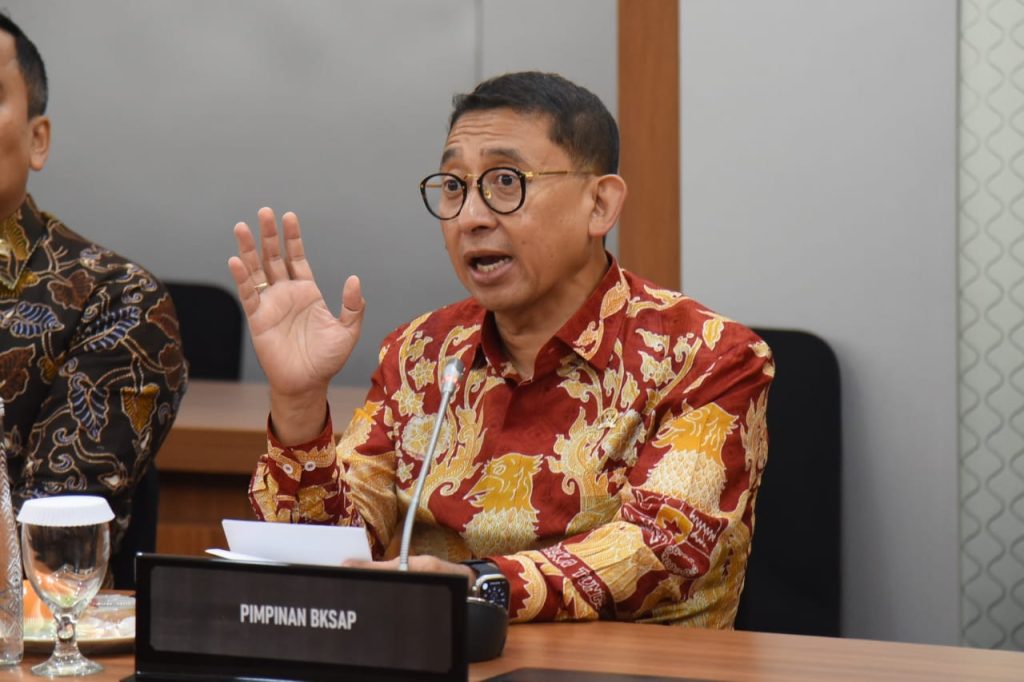 DPR Panggil Fadli Zon Bahas Sejarah dan Pemerkosaan Massal 1998