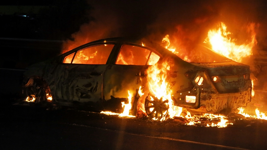 Ledakan Mobil Dekat Hotel, Tulang Manusia Ditemukan
