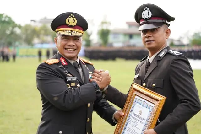 Bripka Agus Bekuk Maling Saat Bonceng Anak