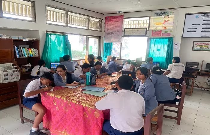 Ratusan Siswa SMP Buleleng Tak Bisa Baca, Ini Sebabnya