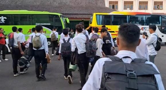 45 Siswa Bermasalah Dikirim ke Barak Militer