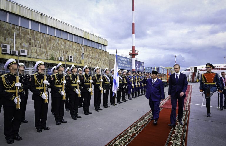Rusia-Indonesia Tingkatkan Kemitraan di Bidang Energi dan Militer