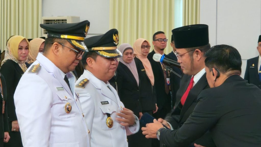 Pelantikan Aulia-Rendi: Prioritaskan UHC Kukar