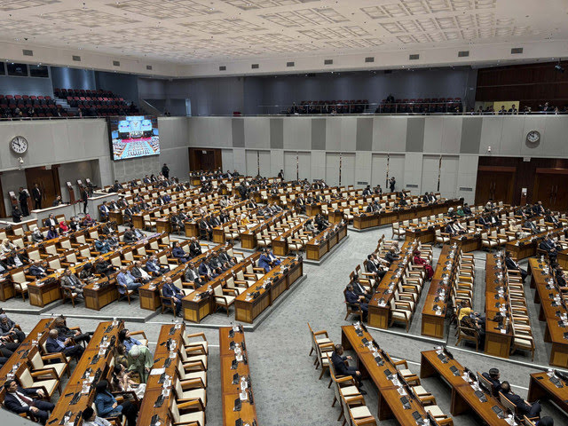 Puan Pimpin Rapat Paripurna DPR dengan Kuorum Penuh