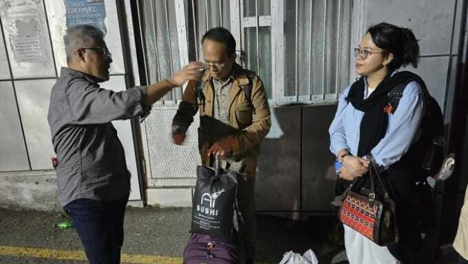 Gelombang Pertama WNI dari Iran Tiba di Tanah Air