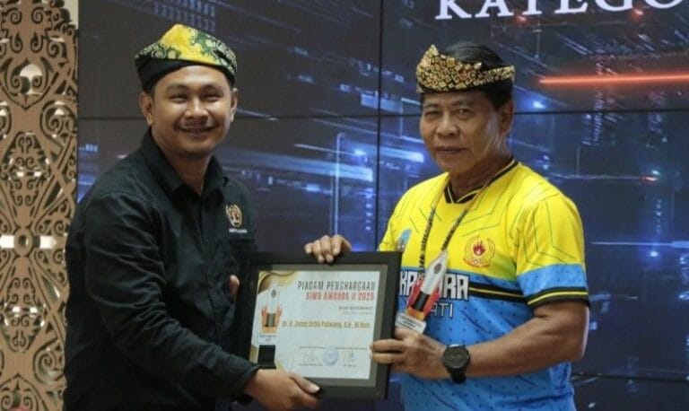 Gubernur Kaltara Raih Penghargaan Good Governance