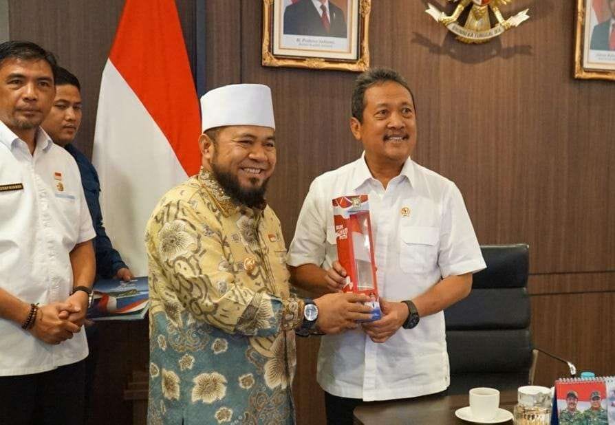 KKP Tindak Cepat Krisis Transportasi Enggano