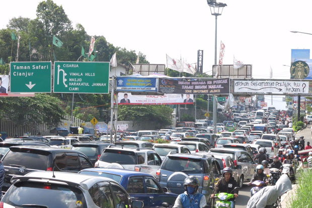 Arus Kendaraan ke Puncak Meningkat saat Idul adha