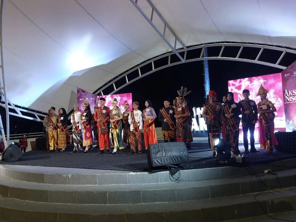 Ribuan Warga Meriahkan Pemilihan Duta Budaya Kukar