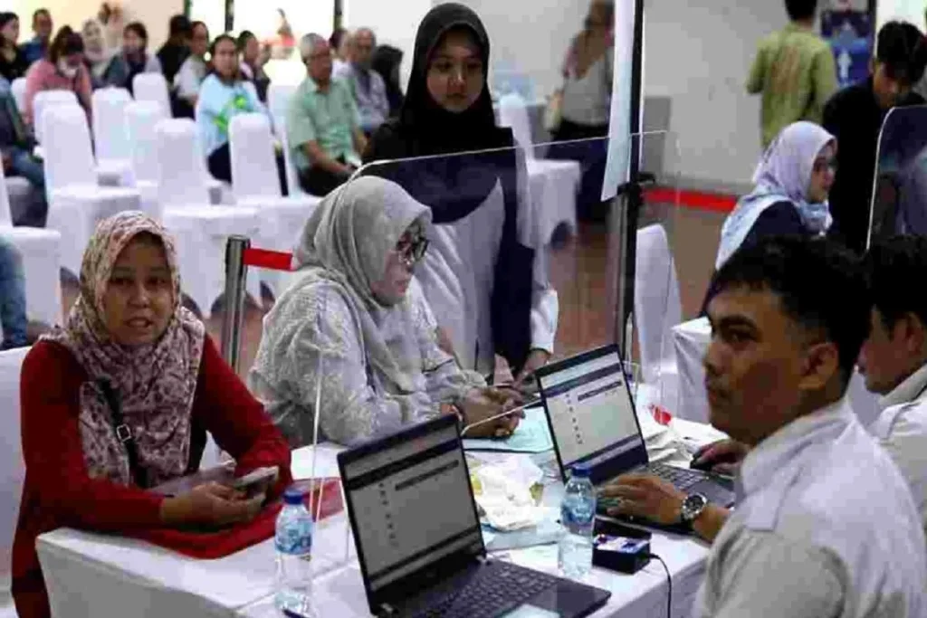 SPMB Terkendala Data KK, Harus Daftar Ulang