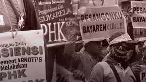 PHK Massal di Indonesia Bak Gunung Es, Buruh Terancam Lebih Parah