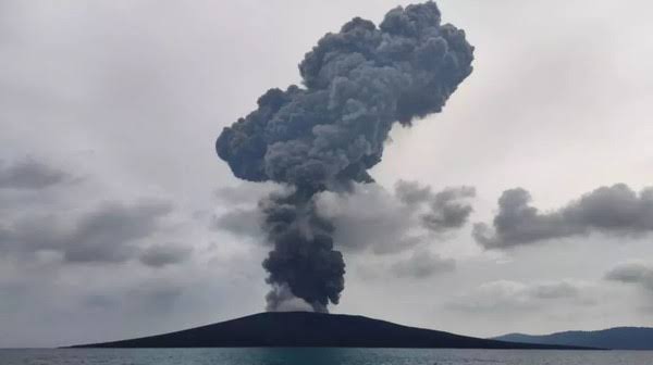 Waspada! Gunung Marapi Sumatera Barat Erupsi
