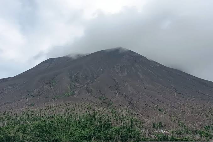 Dampak Erupsi Tahun Lalu, Stasiun Seismik Gunung Ruang Sitaro Belum Pulih