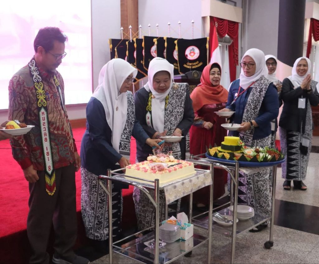 Pemkab Kukar Dorong Peningkatan Kompetensi Bidan