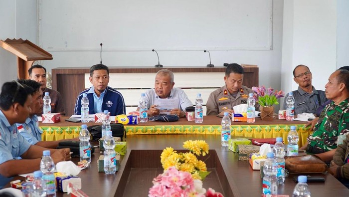 Dua Serikat Damai, Pemda Rokan Hulu Jadi Penengah