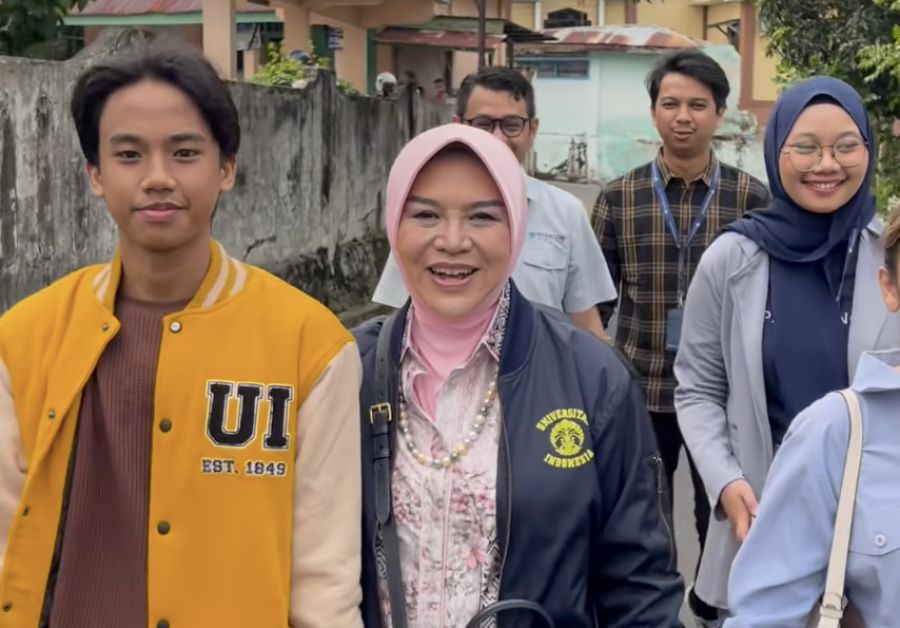 Kisah Inspiratif Anak Buruh Bangunan di Bengkulu Tengah Masuk Kedokteran UI
