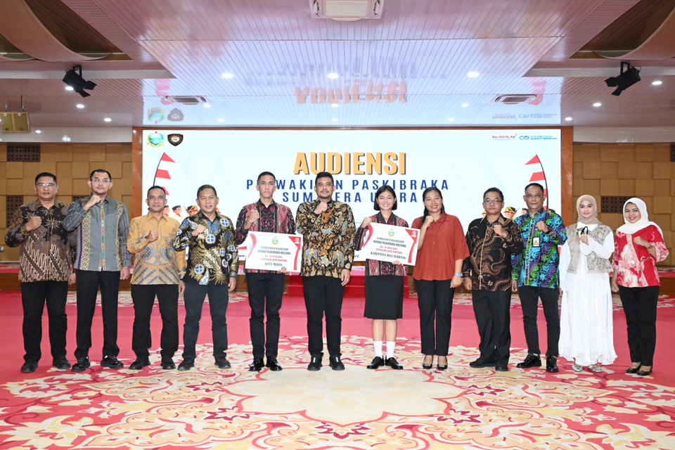 Bobby Nasution Dukung Dua Pelajar Sumut di Paskibraka Nasional