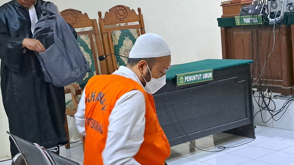 Aipda Robig Menangis, Pleidoi Singgung Beban Keluarga