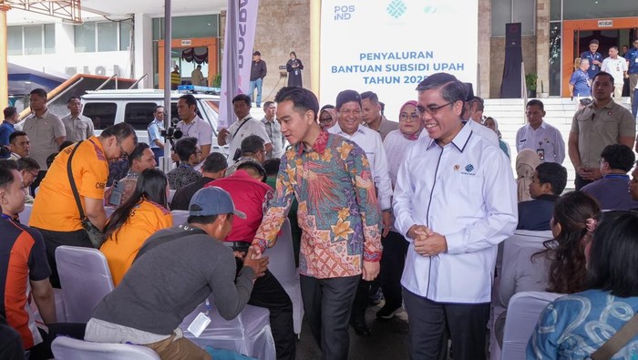 BSU 2025 Tembus 85 Persen, Gibran Tinjau Progres