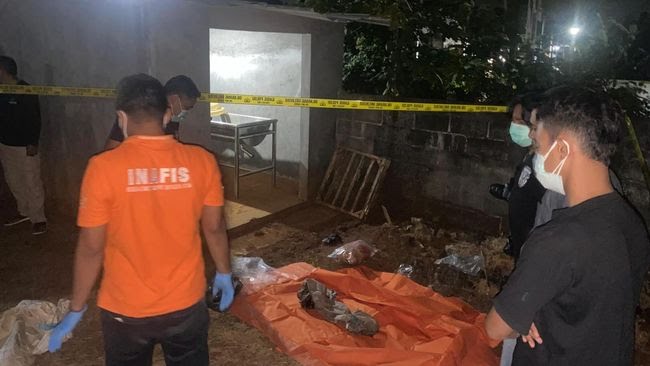 Bayi Perempuan Ditemukan dalam Plastik di Makam