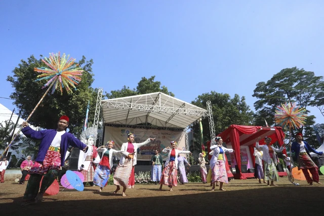 Budaya Betawi Hidup Kembali Lewat Festival Cilandak