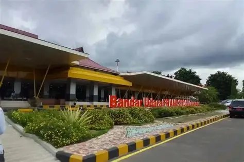 Erupsi Lewotobi, Bandara Maumere Ditutup Sementara