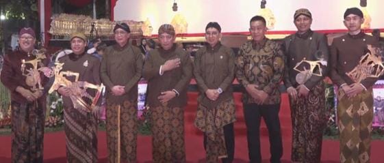 HUT Bhayangkara Dimeriahkan Pagelaran Wayang