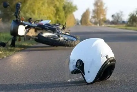 Rem Mendadak, Pemotor Terjatuh di Cibinong