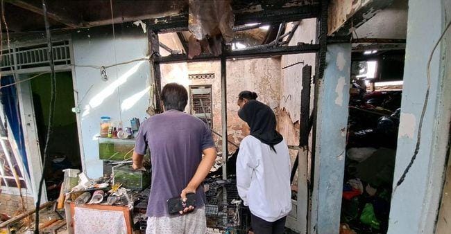 Korsleting Picu Kebakaran Kos di Purwokerto