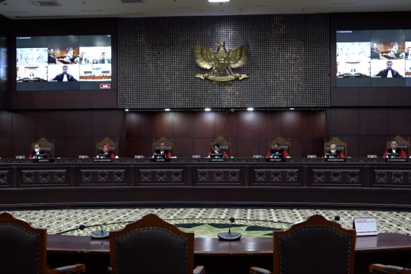 MK Tunda Sidang Tipikor, Dua Lembaga Absen
