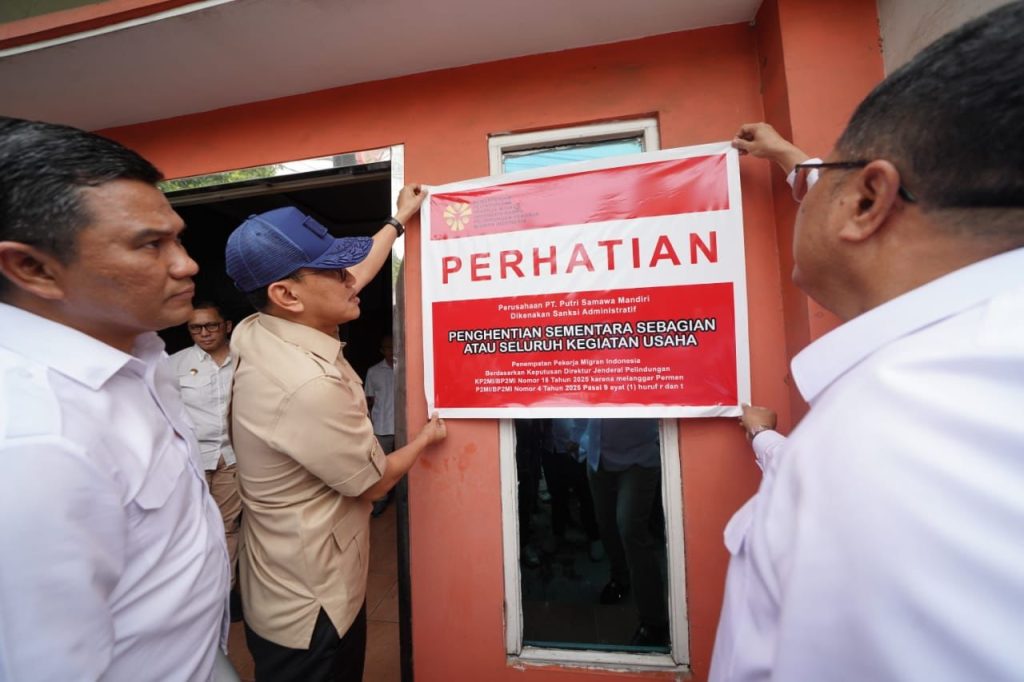 Menteri P2MI Segel Penyalur Migran Nakal di Bekasi
