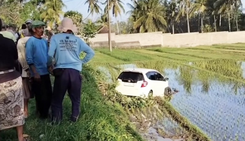 Mobil Tabrak Motor di Tabanan, Satu Tewas