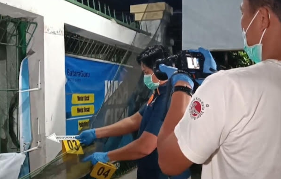 OTK Lempar Molotov ke Asrama, Mahasiswa Luka