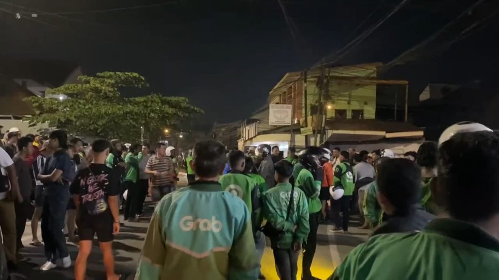Perseteruan Ojol dan Jukir Berujung Aksi Massa