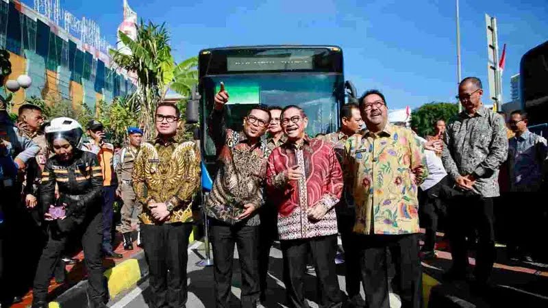 Rute Baru Transjabodetabek Resmi Beroperasi