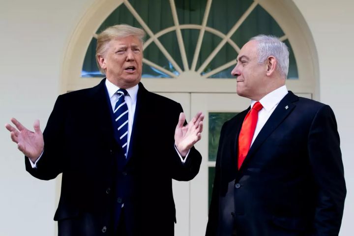 7 Berita Terbaru Trump: Ancaman Perang Dagang dan Kasus Hukum Netanyahu