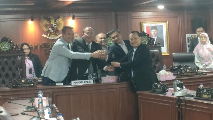 Adang Daradjatun Jabat Wakil Ketua MKD DPR