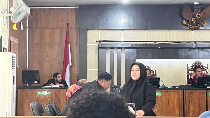 Gaya Mewah Anak Bongkar Aliran Korupsi