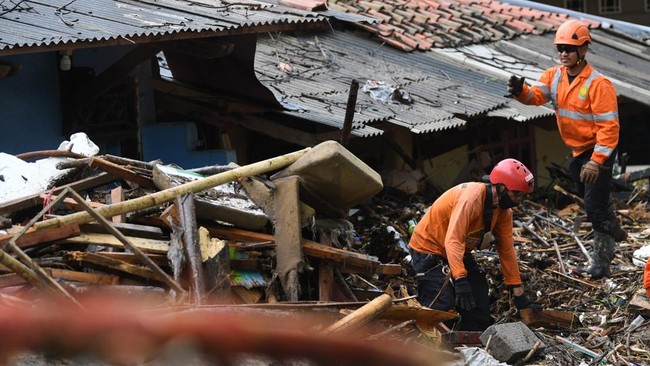 Bencana Longsor Sukabumi, 1 Tewas 2 Terluka