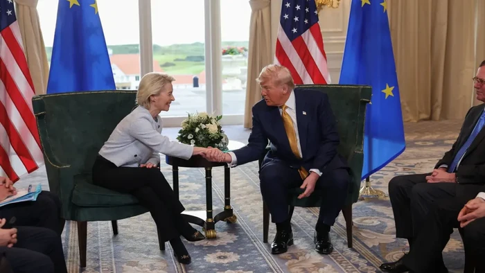 Trump Sepakati Tarif 15% dengan Uni Eropa