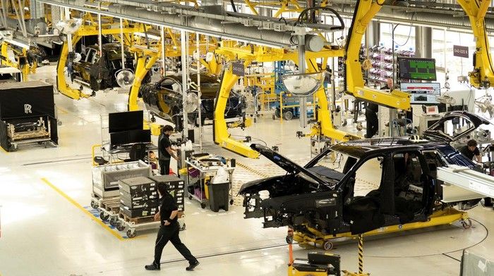 Industri Otomotif Inggris Terpuruk Akibat Tarif Trump, Terburuk Sejak 1949