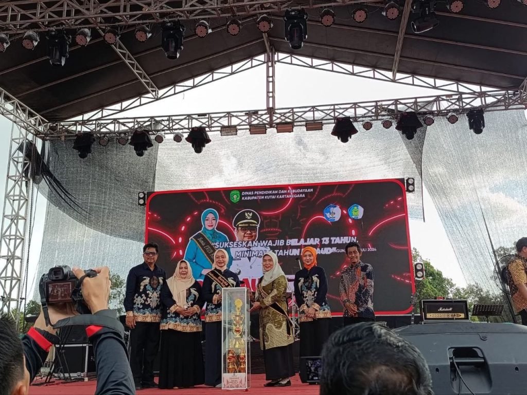 Loa Janan Tunjukkan Kekuatan PAUD Berbasis Budaya Lokal