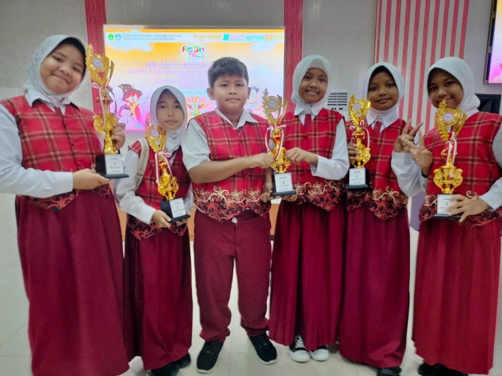 Disdikbud Kukar Dorong Pendidikan Karakter Lewat FLS3N 2025