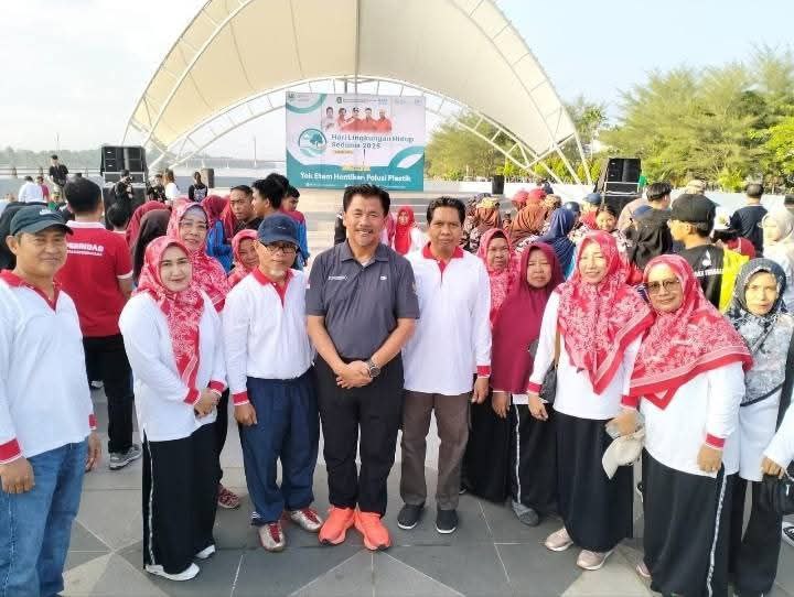 Karya Daur Ulang Siswi SMPN 2 Tenggarong Pikat Juri Hari Lingkungan