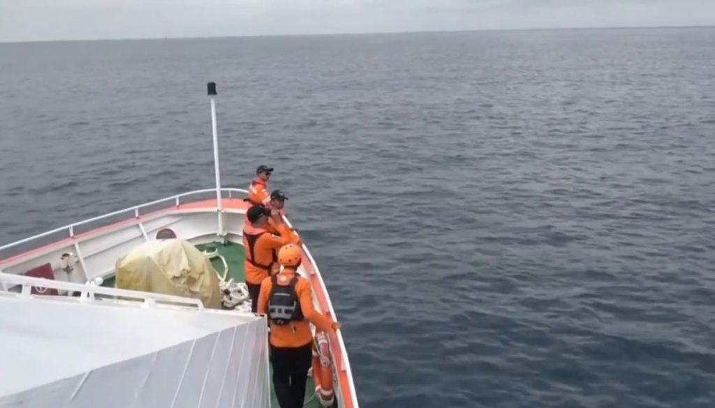 Pencarian Korban KMP Tunu Diperpanjang
