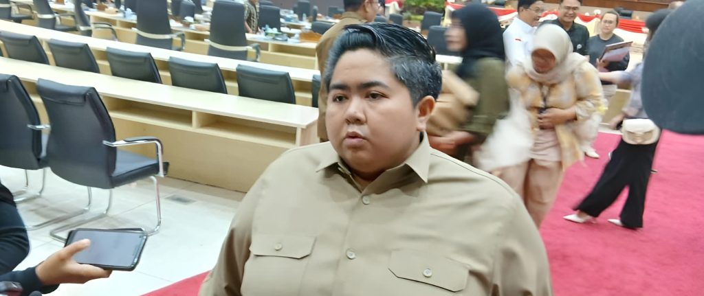 Ananda Moeis Ingatkan, Bendera Adalah Tanda Cinta Tanah Air