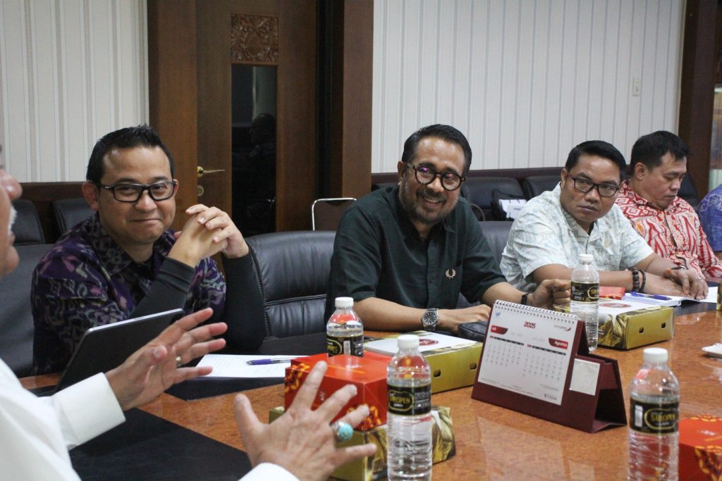 Belajar dari Jatim, DPRD Kaltim Perkuat Profesionalisme BUMD Daerah