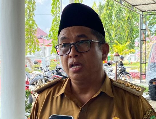 Camat Mulyadi Tinjau Pasar, Pastikan Stok Bahan Pokok Aman