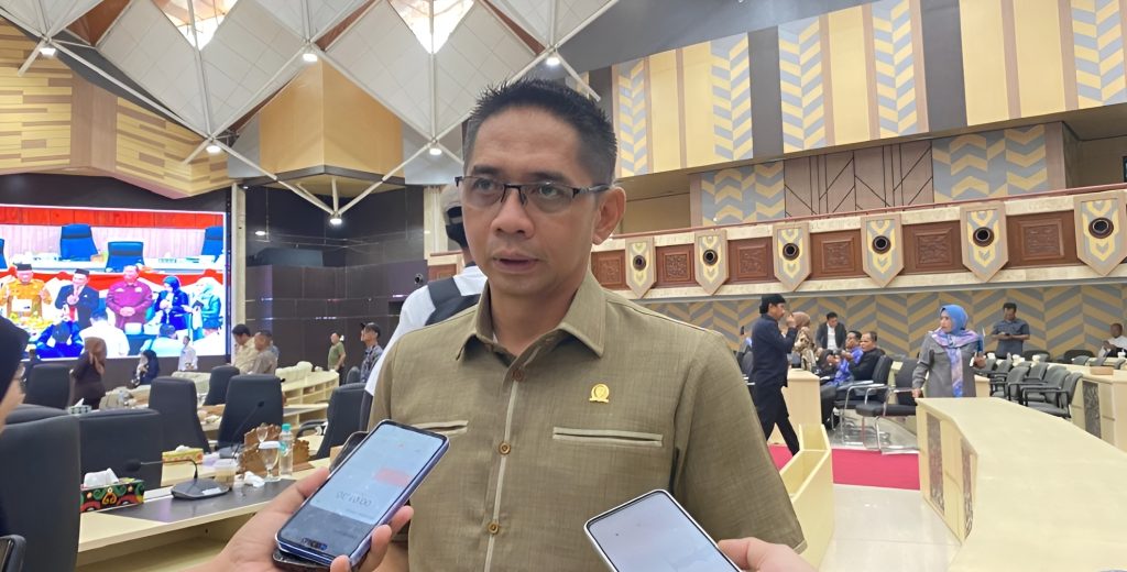 Firnadi Ingatkan BUMD Jangan Hanya Andalkan Modal dari APBD