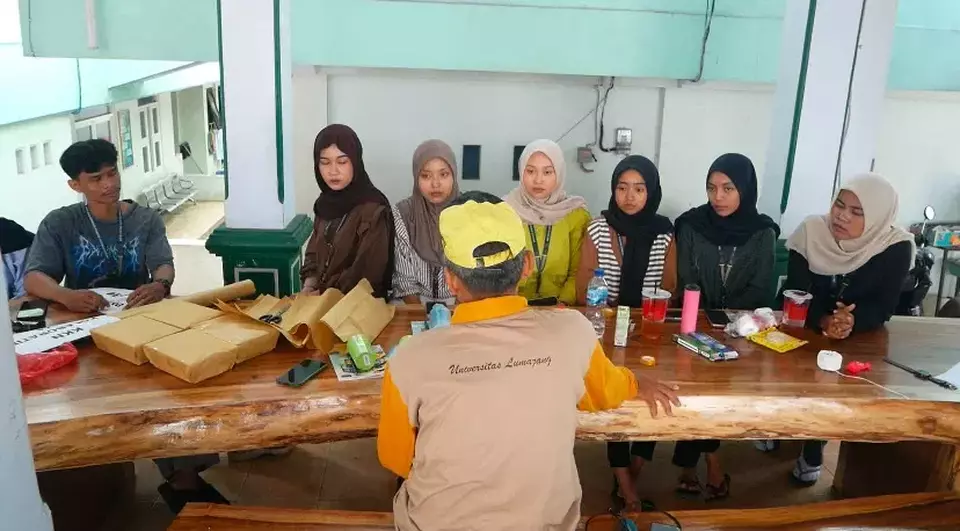 Mahasiswa KKN Lumajang Ditarik, Program Warga Terhenti